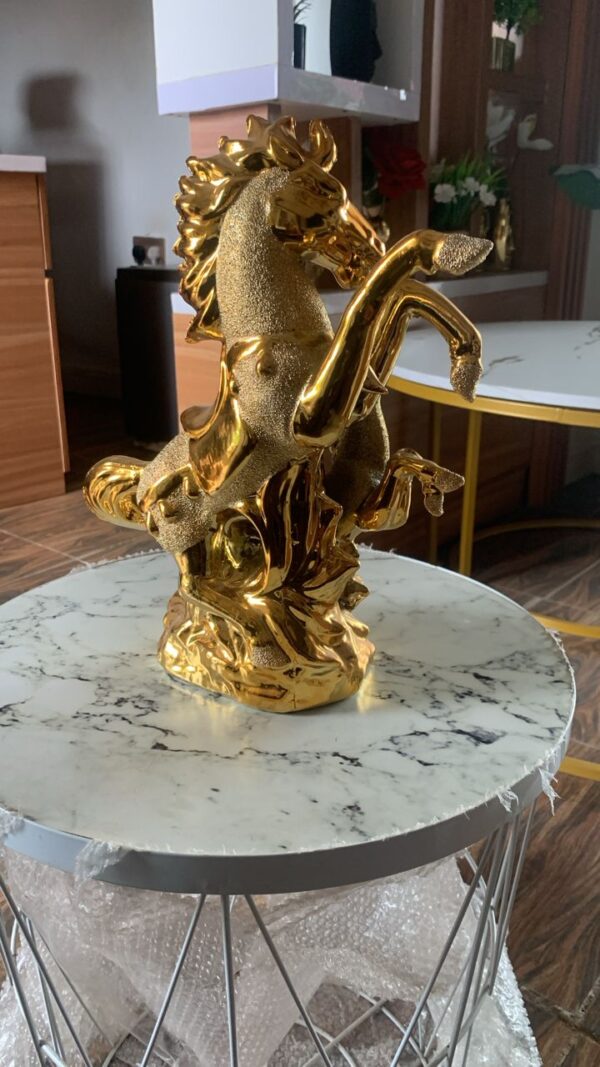 Big horse fierce gold ornament